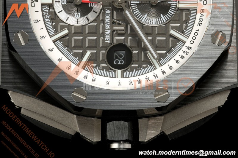 Audemars Piguet - AP ROO Chronograph 26405CE 44mm Black CER/RU Gray JF A3126