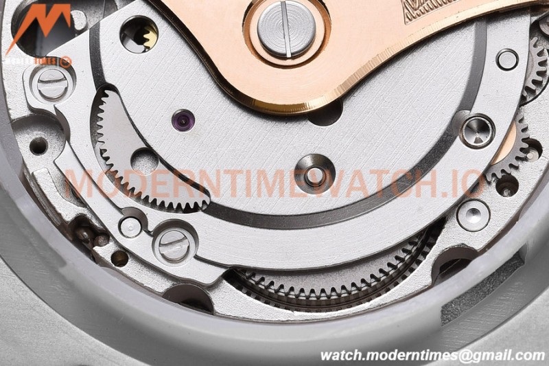 Audemars Piguet - Royal Oak 39mm 16202XT SS/SS Smoked Burgundy GDF MY8215