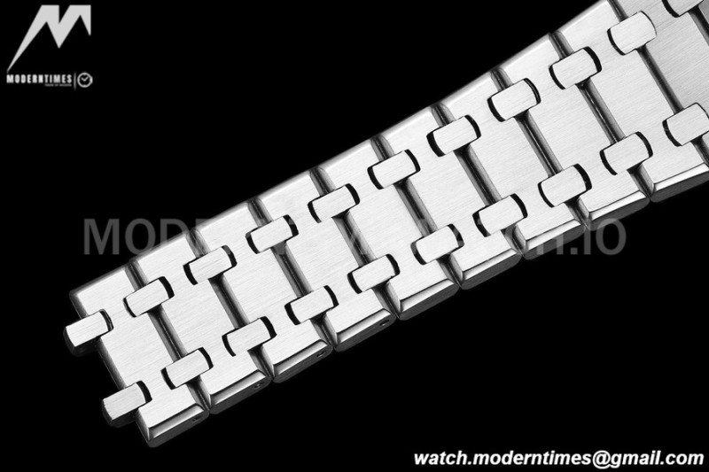 Audemars Piguet - Royal Oak 39mm 16202XT SS/SS Smoked Burgundy GDF MY8215