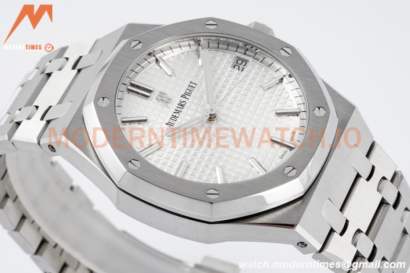 Audemars Piguet - Royal Oak 15500ST SS/SS White ZF V2 A4302