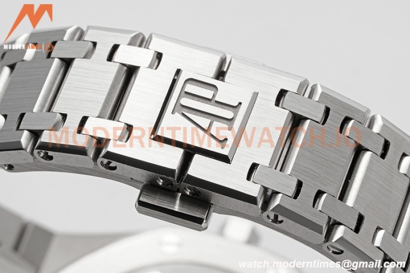 Audemars Piguet - Royal Oak 39mm 16202ST 50th Anniversary SS/SS Blue ZF A7121