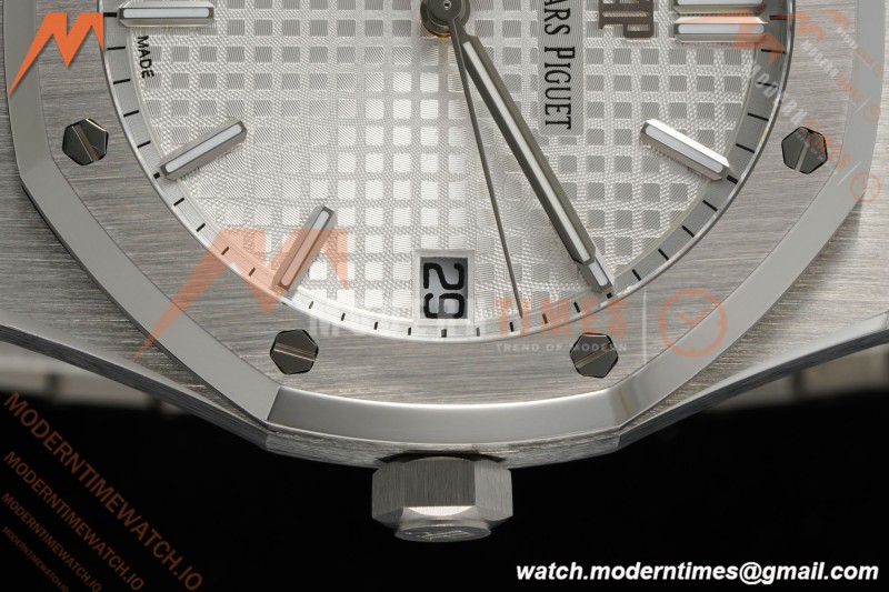 Audemars Piguet - Royal Oak 41mm 15500ST SS/SS Wht/Stk RSF A4302 Mod