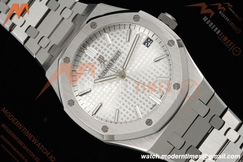 Audemars Piguet - Royal Oak 41mm 15500ST SS/SS Wht/Stk RSF A4302 Mod