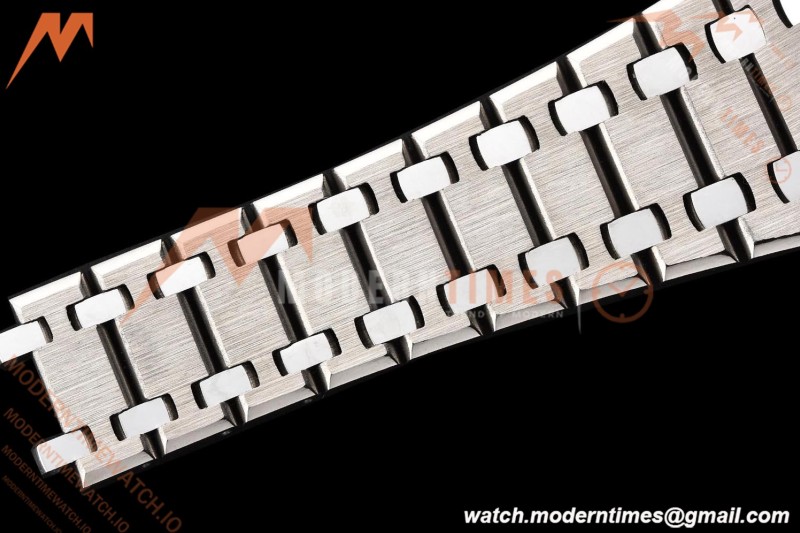 Audemars Piguet - Royal Oak 39mm 16202XT TI/TI Smoked Burgundy ZF A7121