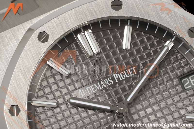 Audemars Piguet - Royal Oak 41mm 15500ST SS/SS Grey Dial VSF DD4302