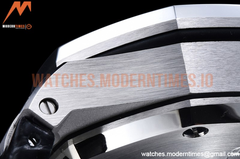 Audemars Piguet - AP ROO Chronograph SS/LE Blk/O-Num APF 7750 Mod
