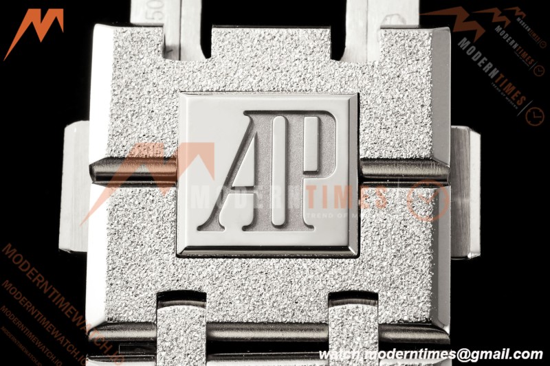 Audemars Piguet - Royal Oak Chrono 26240BC Gain Weight 41mm Frosted SS/SS SWF Blue Dial DDF DD4401