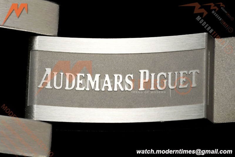 Audemars Piguet - Royal Oak 26715ST 38mm SS/SS Blue APSF DD2385