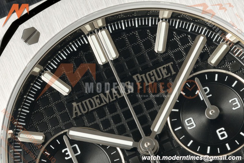 Audemars Piguet - Royal Oak 26240ST 50th Anniversary 41mm SS/SS Black SWF Dial DDF DD4401