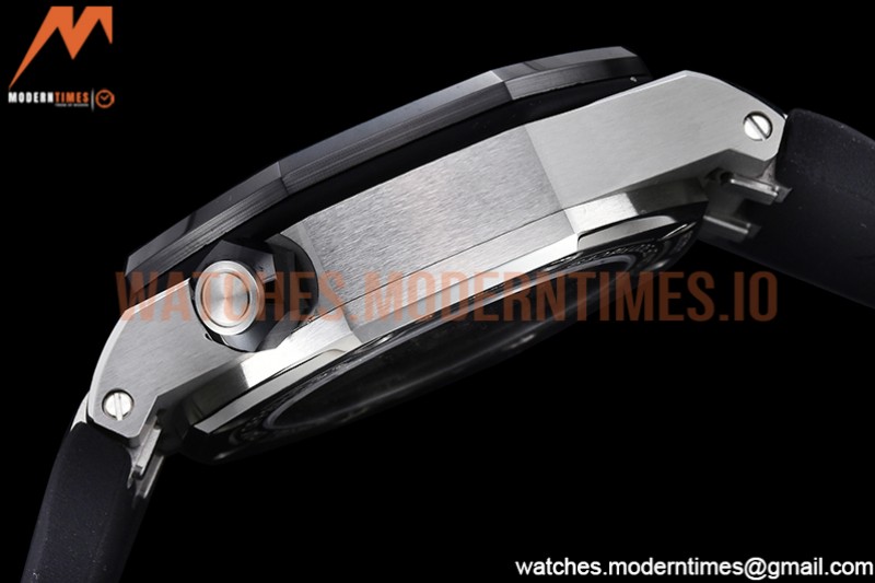 Audemars Piguet - Royal Oak Offshore Diver 15720 SS/RU Black ZF A4308