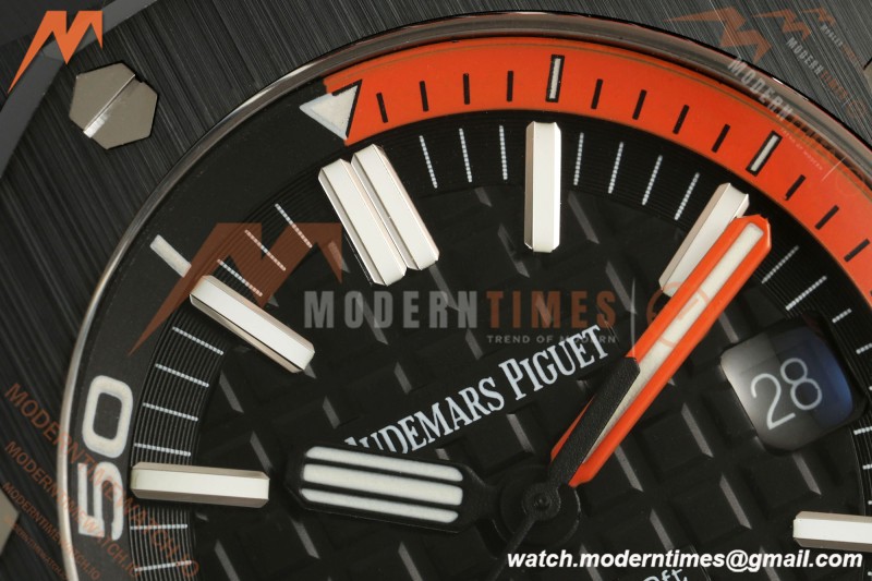 Audemars Piguet - Royal Oak Diver 15707CE CER/RU Black APSF A3120