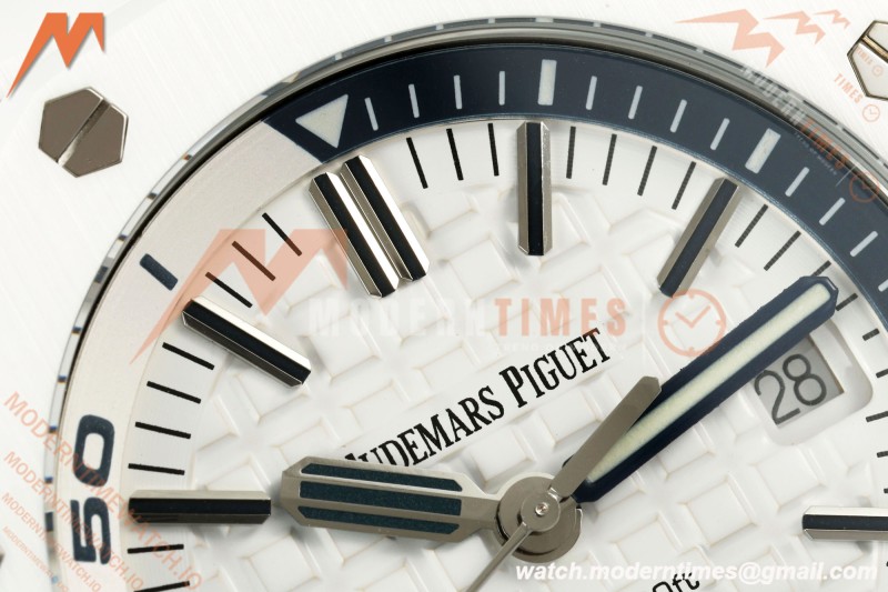 Audemars Piguet - Royal Oak Diver 15707CB CER/RU White APSF A3120