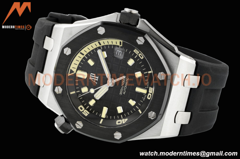 Audemars Piguet - Royal Oak Diver 15720CN 42mm CER/RU Black APSF A4308
