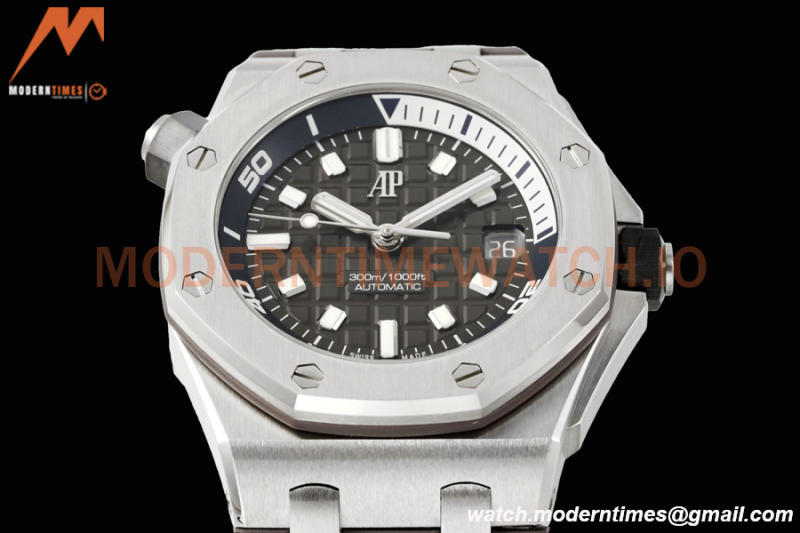 Audemars Piguet - Royal Oak Diver 15720ST 42mm SS/RU Grey APSF A4308