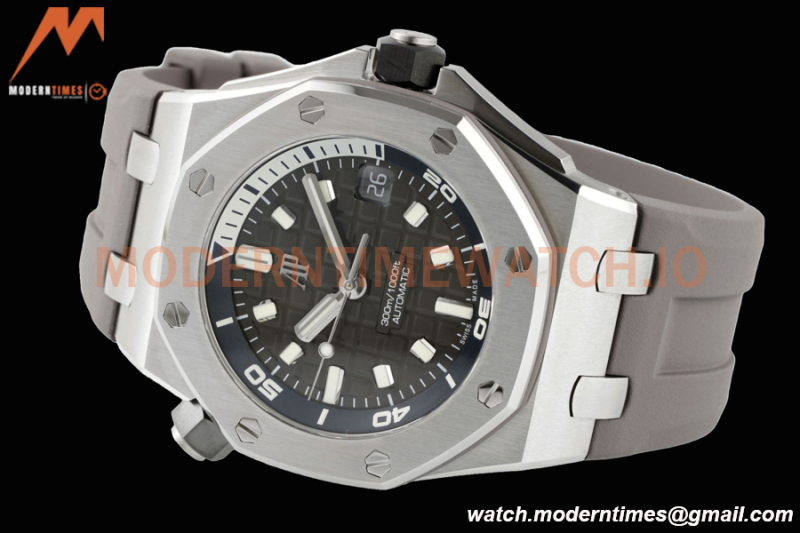 Audemars Piguet - Royal Oak Diver 15720ST 42mm SS/RU Grey APSF A4308
