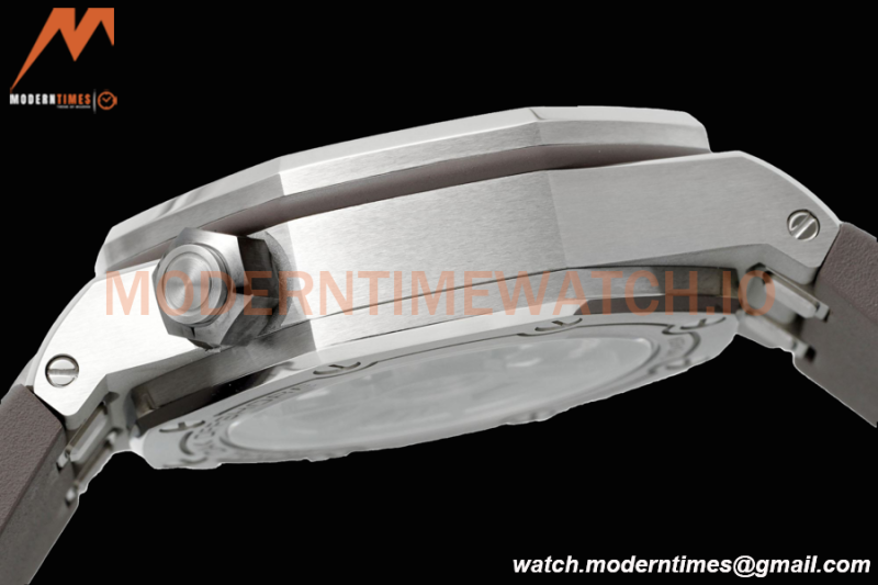 Audemars Piguet - Royal Oak Diver 15720ST 42mm SS/RU Grey APSF A4308