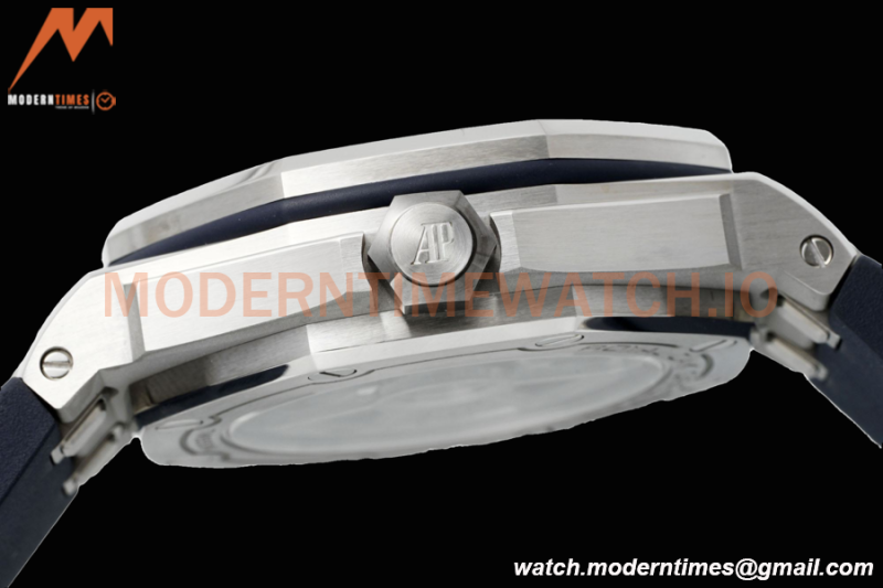 Audemars Piguet - Royal Oak Diver 15720ST 42mm SS/RU Blue APSF A4308