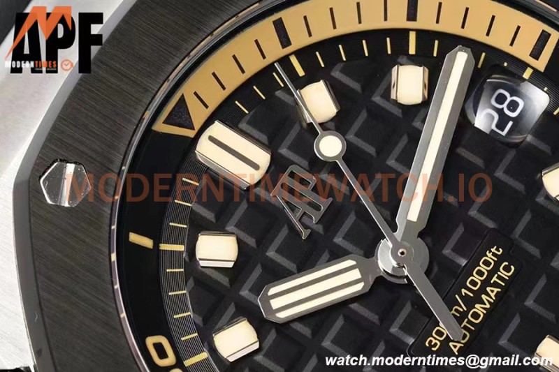 Audemars Piguet - Royal Oak Diver 15720CN 42mm CER/RU Black APF A4308