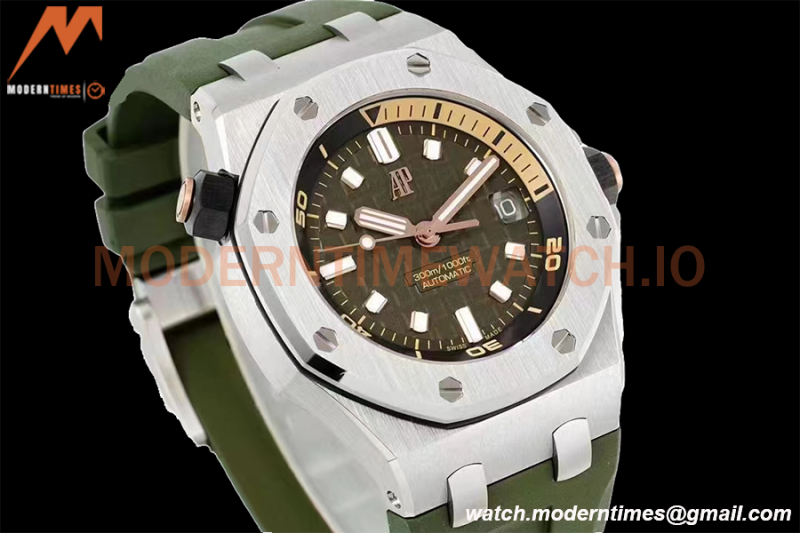Audemars Piguet - Royal Oak Diver 15720ST 42mm SS/RU Green APF A4308