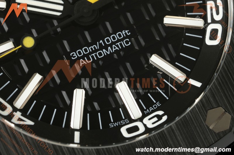 Audemars Piguet - Royal Oak Diver 15706AU 42mm FC/RU Black APSF SA3120