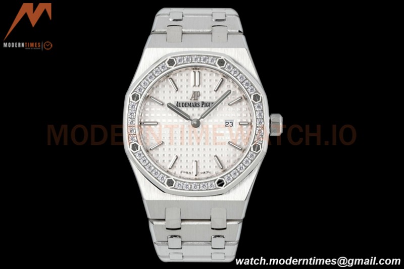 Audemars Piguet - Royal Oak Ladies 67651ST 33mm Dia SS/SS Wht/Stk ZF Swiss Qtz