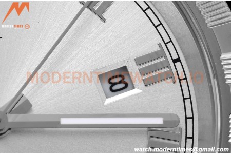 Tudor - Royal 28600 41mm SS/SS Silver/Rmn GDF MY8215