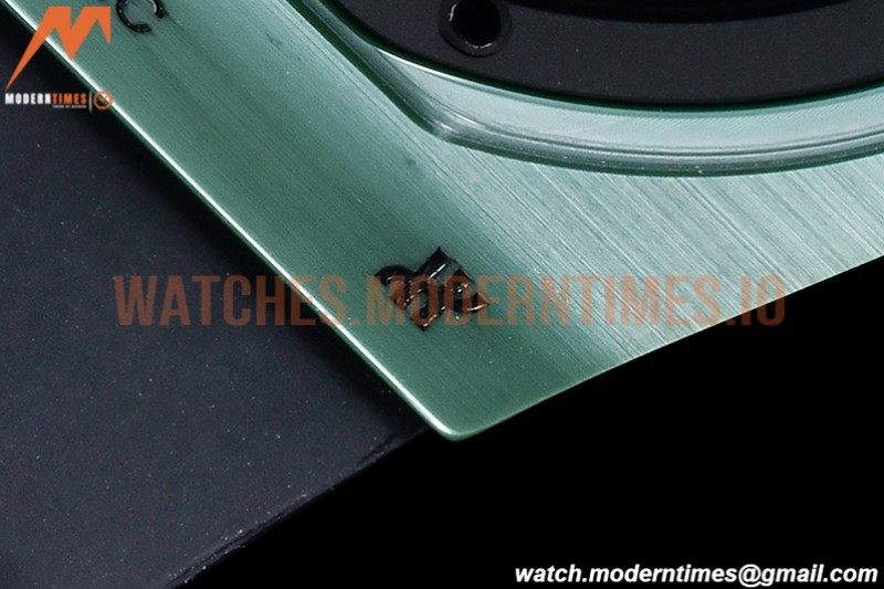 Hublot - Big Bang Sang Bleu II CER/RU Green Ske BBF HUB1240