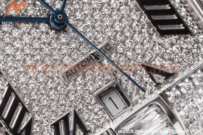 Cartier - Santos De Cartier Mens Automatic 40mm Diamond SS/SS Dia/Rmn TWF A2824
