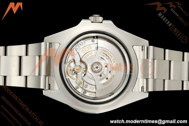 Rolex - Sea-Dweller 126600 43mm 904L Oys SS/SS Black Clean Plus DD3235