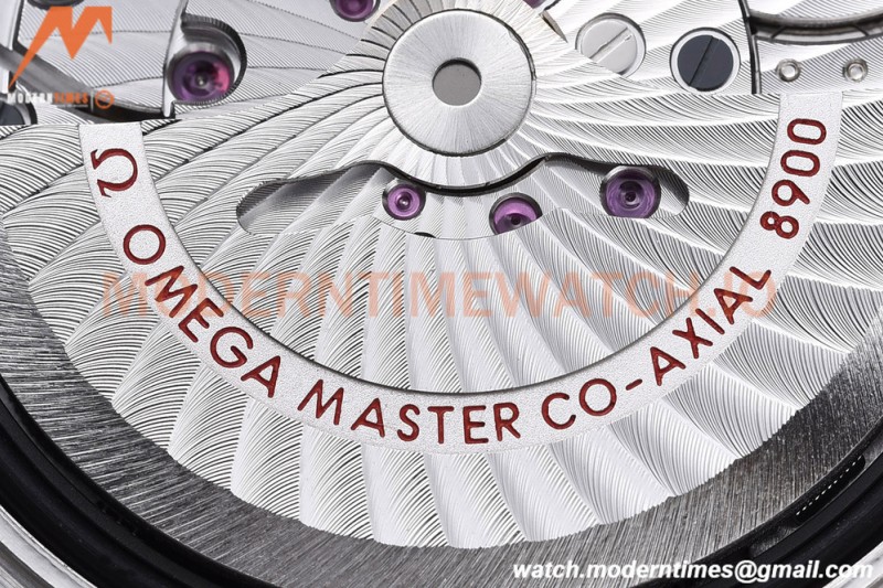 Omega - Seamaster 600m 43.5mm 36Th Americas Cup SS/RU White VSF A8900