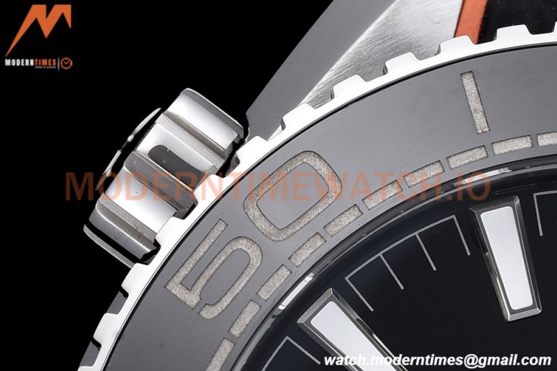 Omega - Seamaster Planet Ocean 600m 43.5mm SS/RU Black/Org VSF A8900
