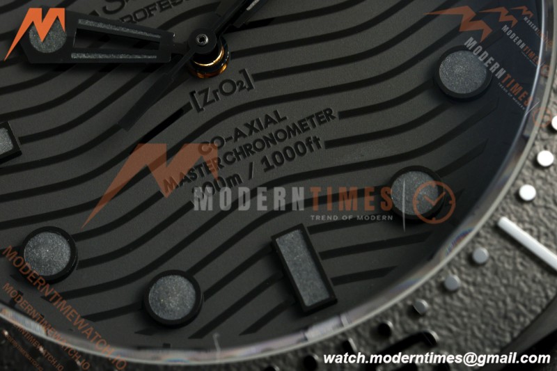 Omega - Seamaster Diver 300m Diver 43.5mm CER/RU Black ORF A8806