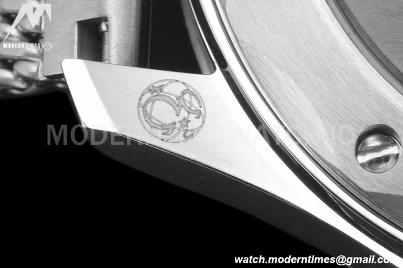 Omega - Seamaster Diver 300M 42mm James Bond 60th Anniv. SS/SS Blue BLSF A8806