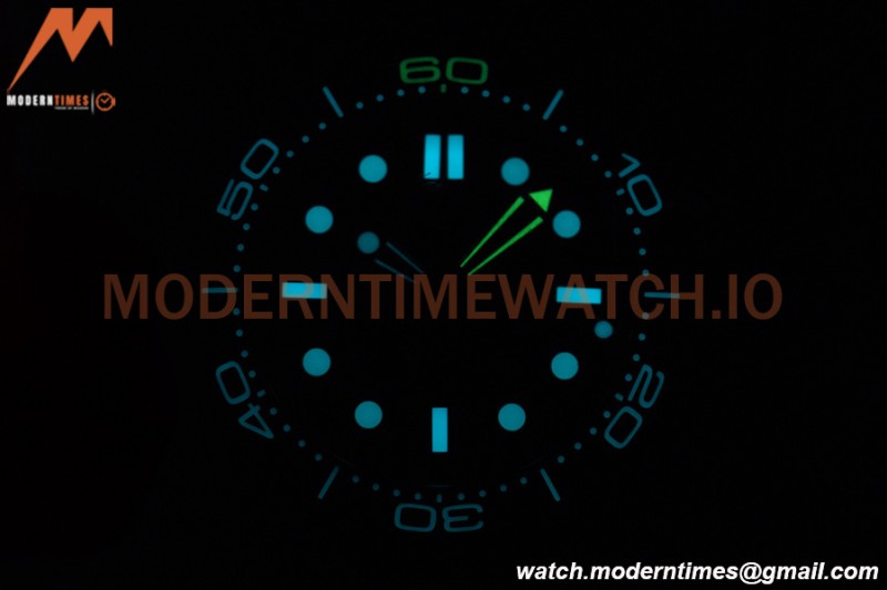 Omega - Seamaster Diver 300M 42mm James Bond 60th Anniv. SS/SS Blue BLSF A8806