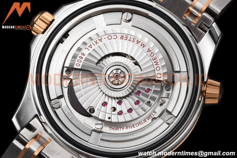 Omega - Seamaster Diver 300m 42mm RG/SS Black VSF A8800