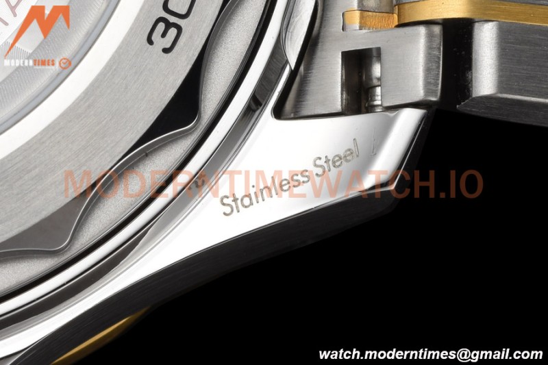 Omega - Seamaster Diver 300m 42mm YG/SS Black VSF A8800