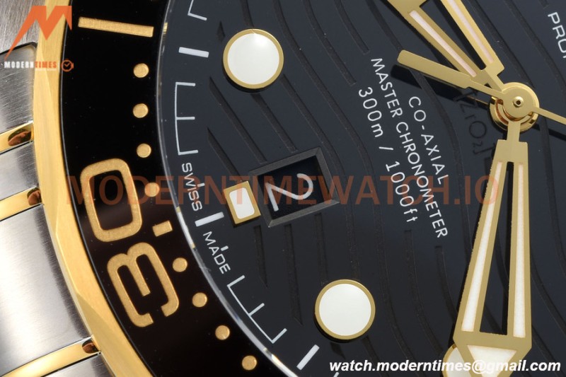 Omega - Seamaster Diver 300m 42mm YG/SS Black VSF A8800