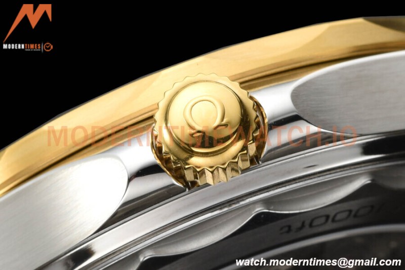 Omega - Seamaster Diver 300m 42mm YG/SS Black VSF A8800