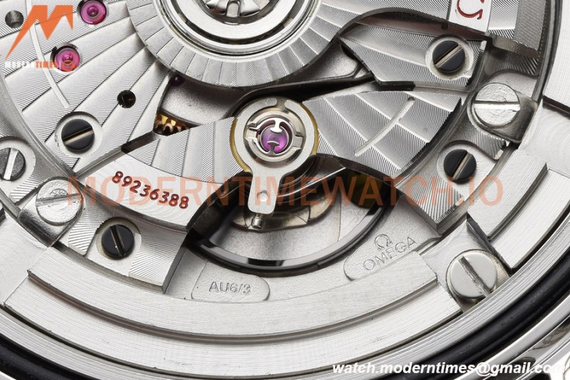 Omega - Seamaster Diver 300m 42mm Black SS/SS White Dial VSF A8800