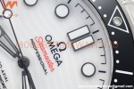 Omega - Seamaster Diver 300m 42mm Black SS/SS White Dial VSF A8800