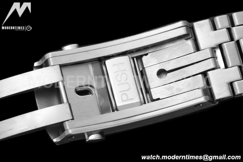 Omega - Seamaster Diver 300m 42mm Blue SS/SS White Dial VSF A8800