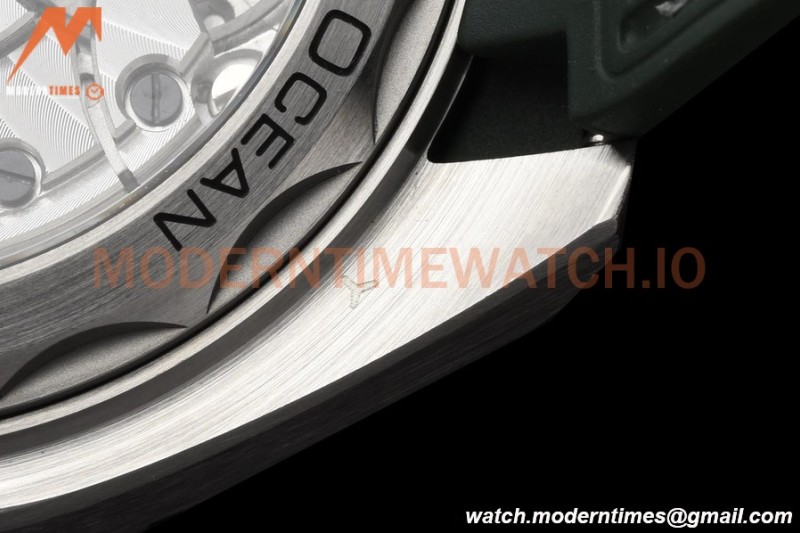 Omega - Seamaster Planet Ocean 600m 43.5mm SS/RU Grn/Cer Silver VSF A8900
