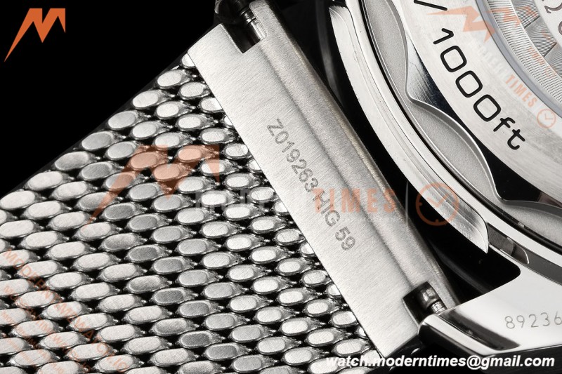 Omega - Seamaster Diver 300M 42mm SS/SS Silver Grey VSF A8806
