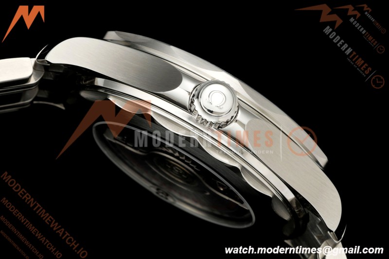 Omega - Seamaster Diver 300m 42mm Ceramic SS/SS Black Dial VSF V4 VS8800