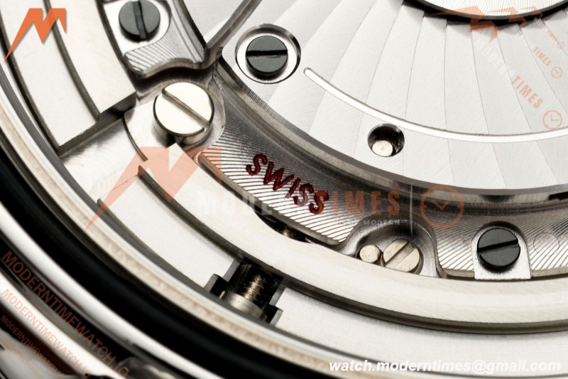 Omega - Seamaster Diver 300m 42mm Ceramic SS/SS White Dial VSF V4 VS8800