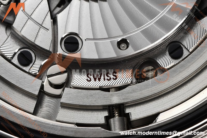 Omega - Seamaster Diver 300m 42mm James Bond Ceramic SS/SS Black Dial VSF V4 VS8800