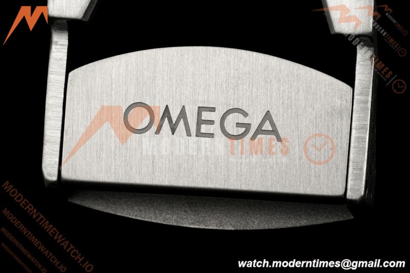 Omega - Seamaster Diver 300M No Date 42mm SS/SS Mesh Bracelet Black ORF A8806