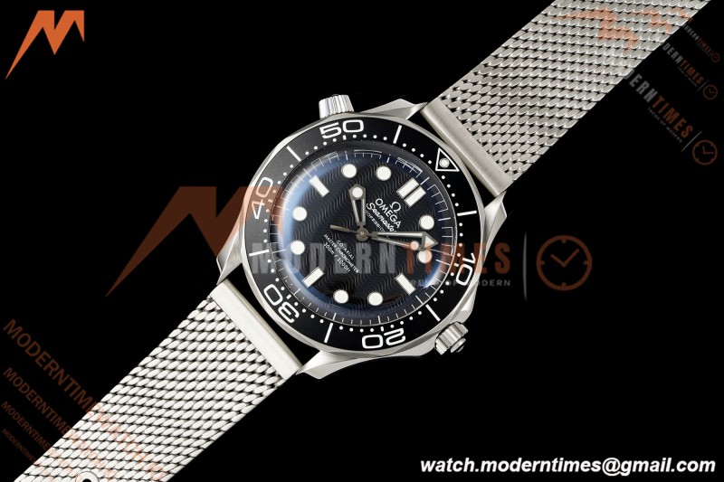 Omega - Seamaster Diver 300M No Date 42mm SS/SS Mesh Bracelet Black ORF A8806