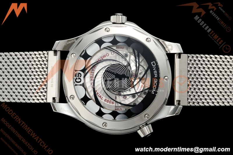 Omega - Seamaster Diver 300M 42mm James Bond 60th Anniv. SS/SS Blue VSF V4 A8806
