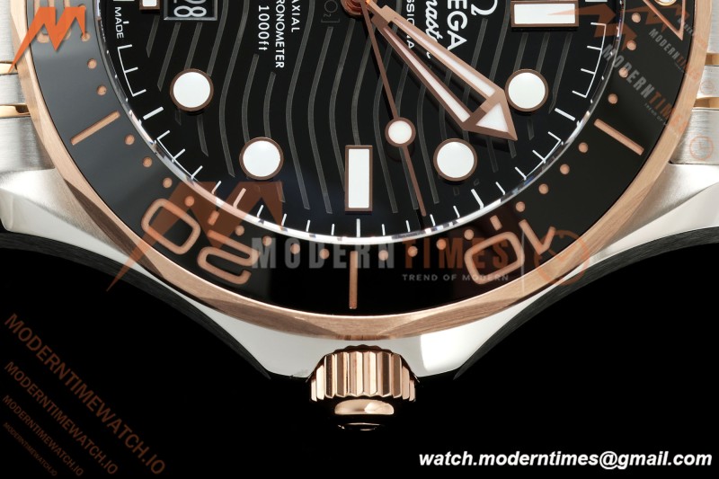 Omega - Seamaster Diver 300m 42mm SS/RG Black Ceramic Black Dial ORF OR8800